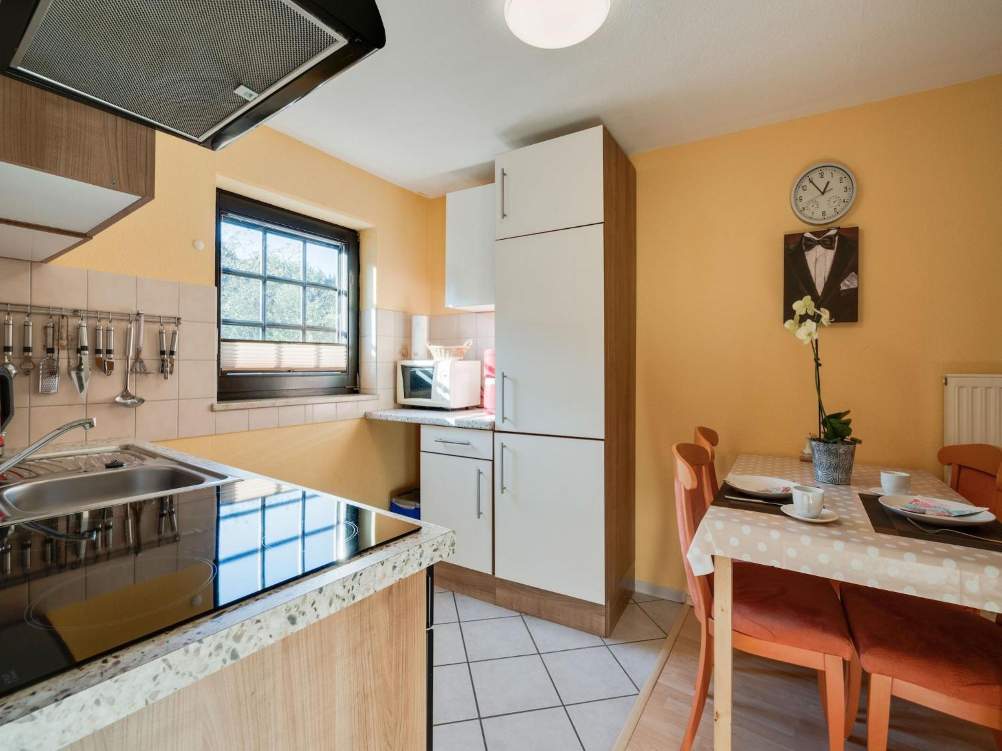 A Modern Apartment In The Hunsr Ck Region S Romantic Drohn Valley Merschbach Exterior photo